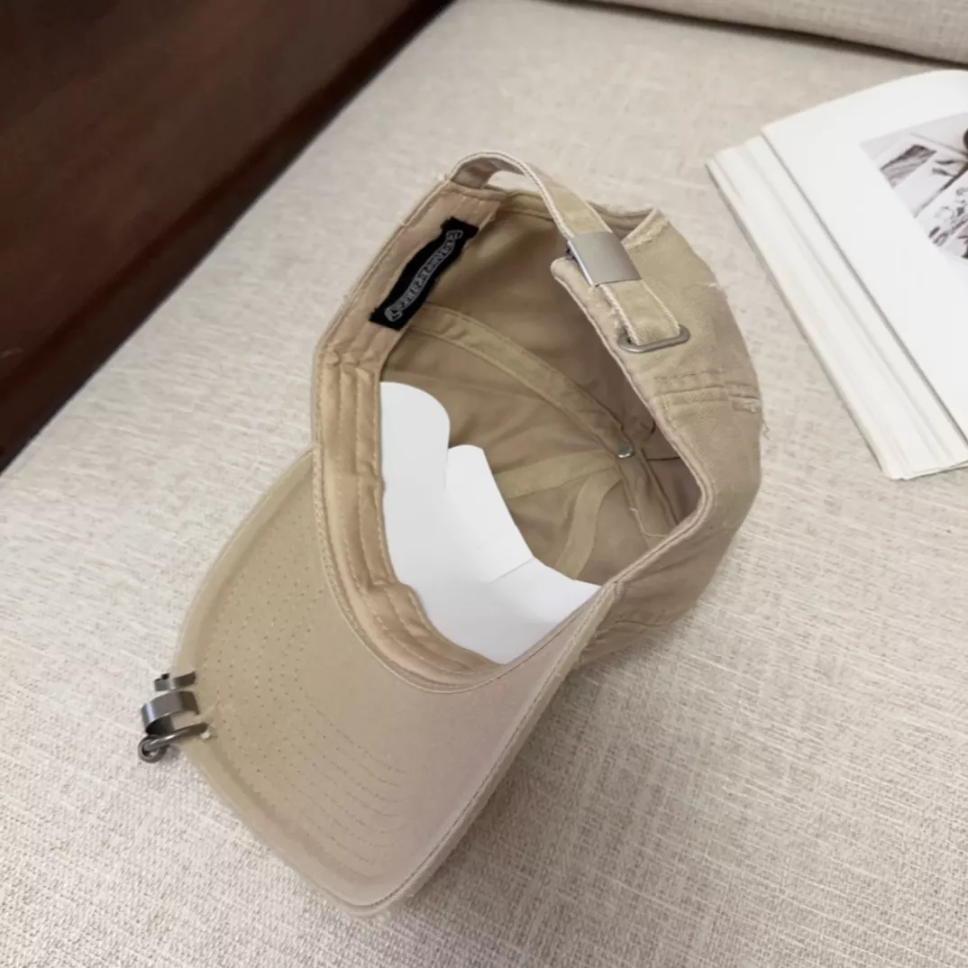 Fashionable 2755 Chrome Hearts Caps