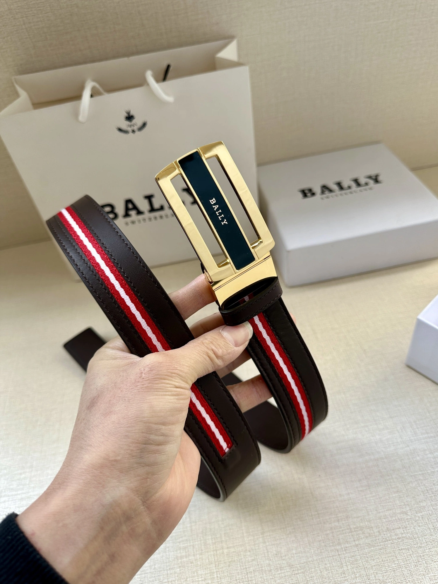 Fashionable 2882 Bally AAA Quality Belts For Men