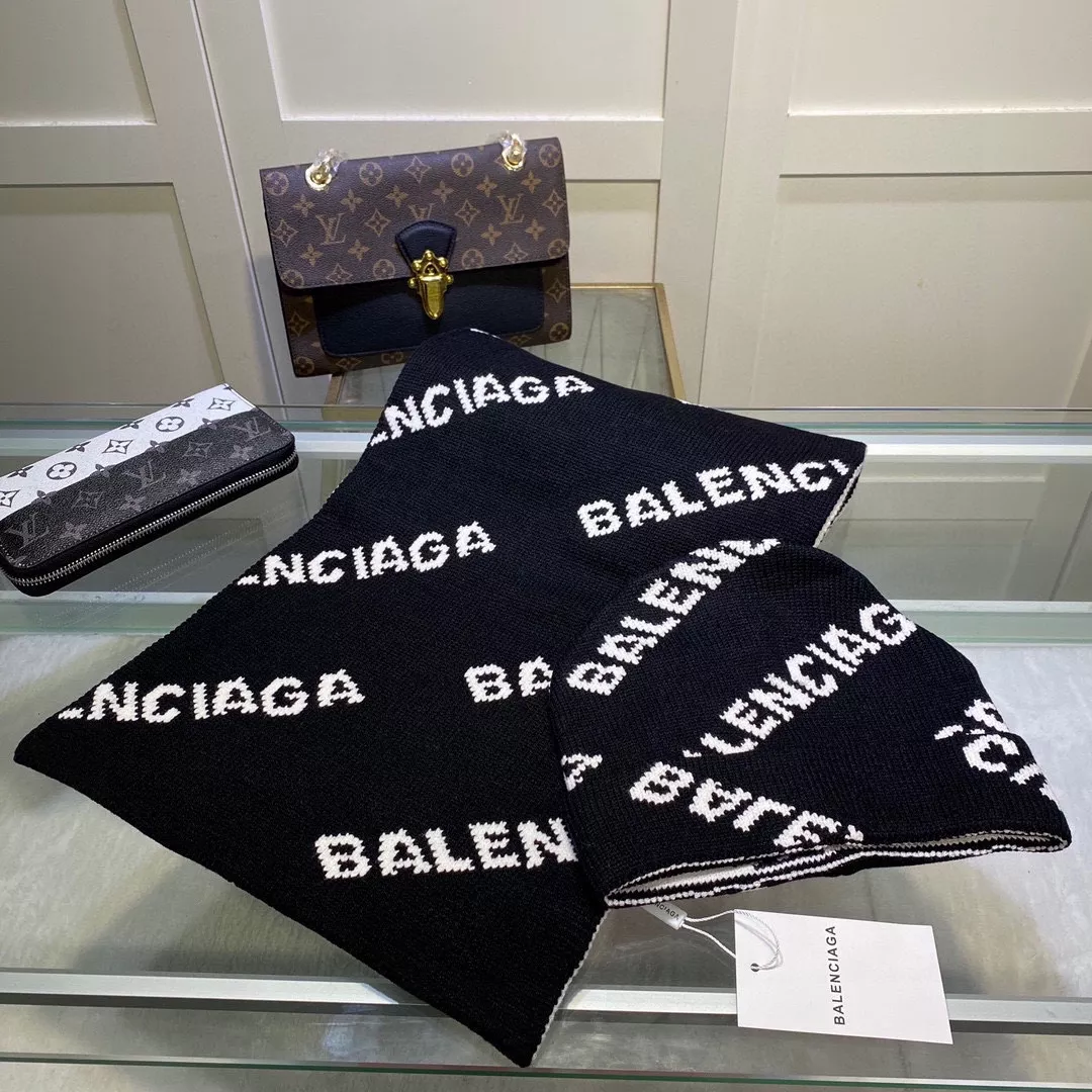 Fashionable 2888 Balenciaga Hat and Scarf Set