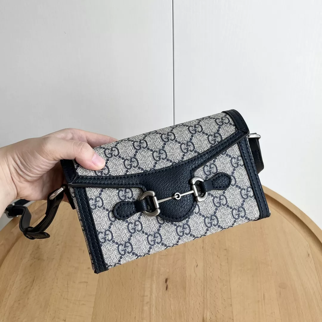 Fashionable 3048 Gucci AAA Quality Messenger Bags For Women
