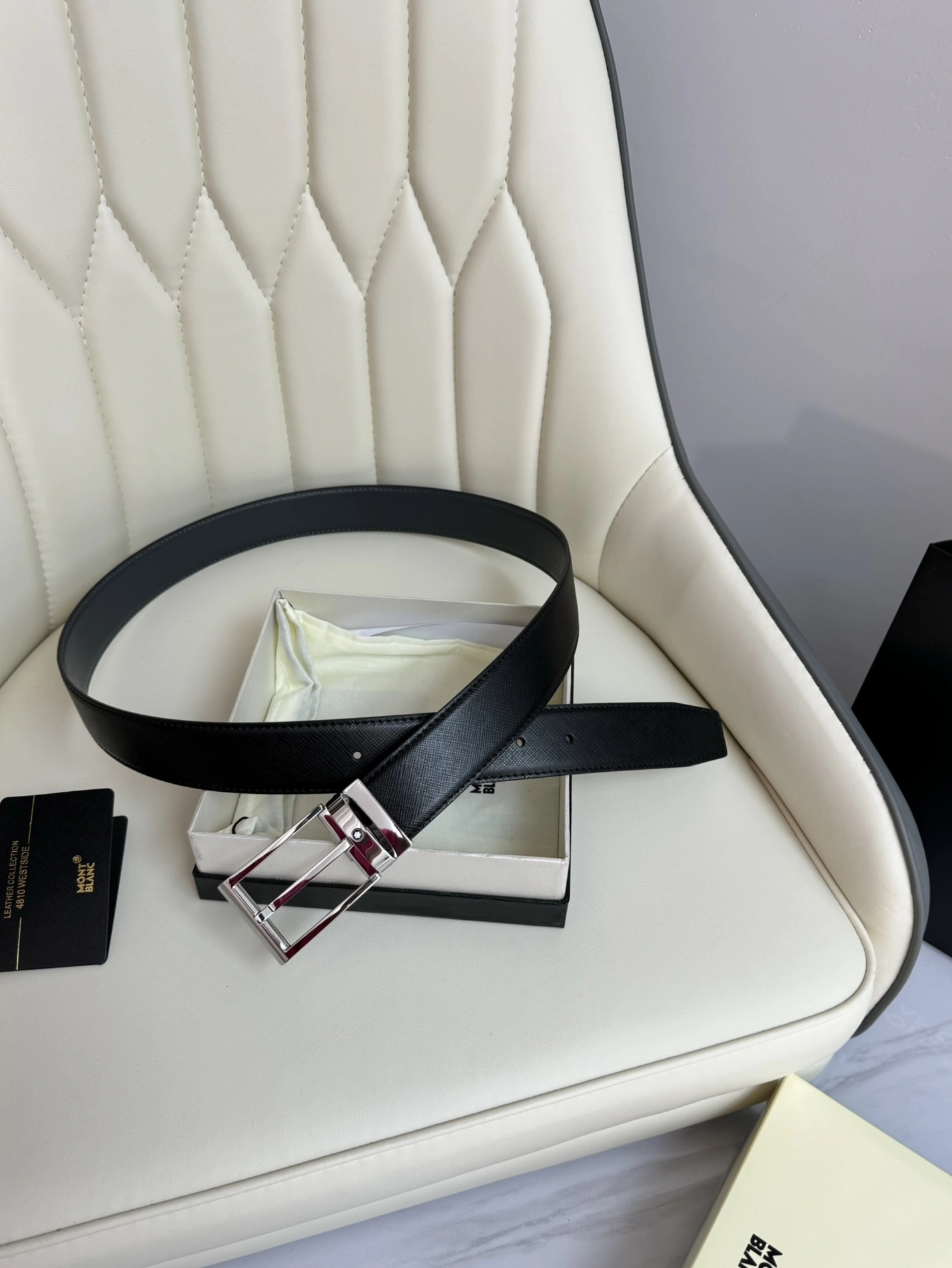 Fashionable 3050 Montblanc AAA Quality Belts For Men