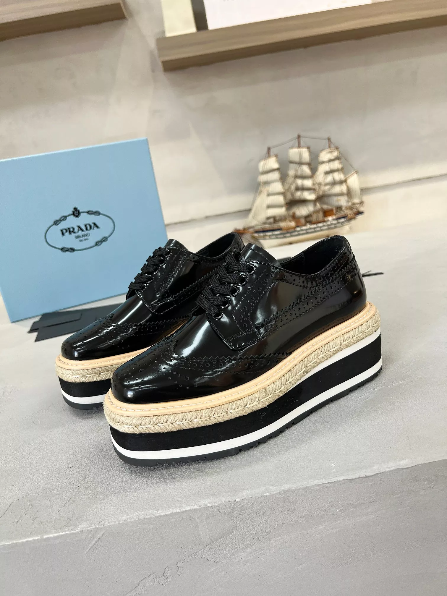 Fashionable 3461 Prada Casual Shoes For Women