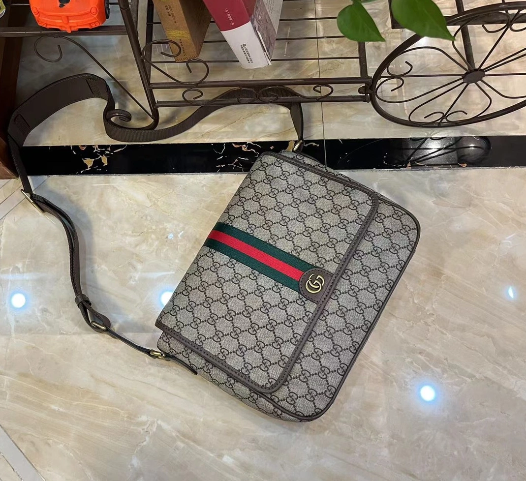 Fashionable 3606 Gucci AAA Man Messenger Bags