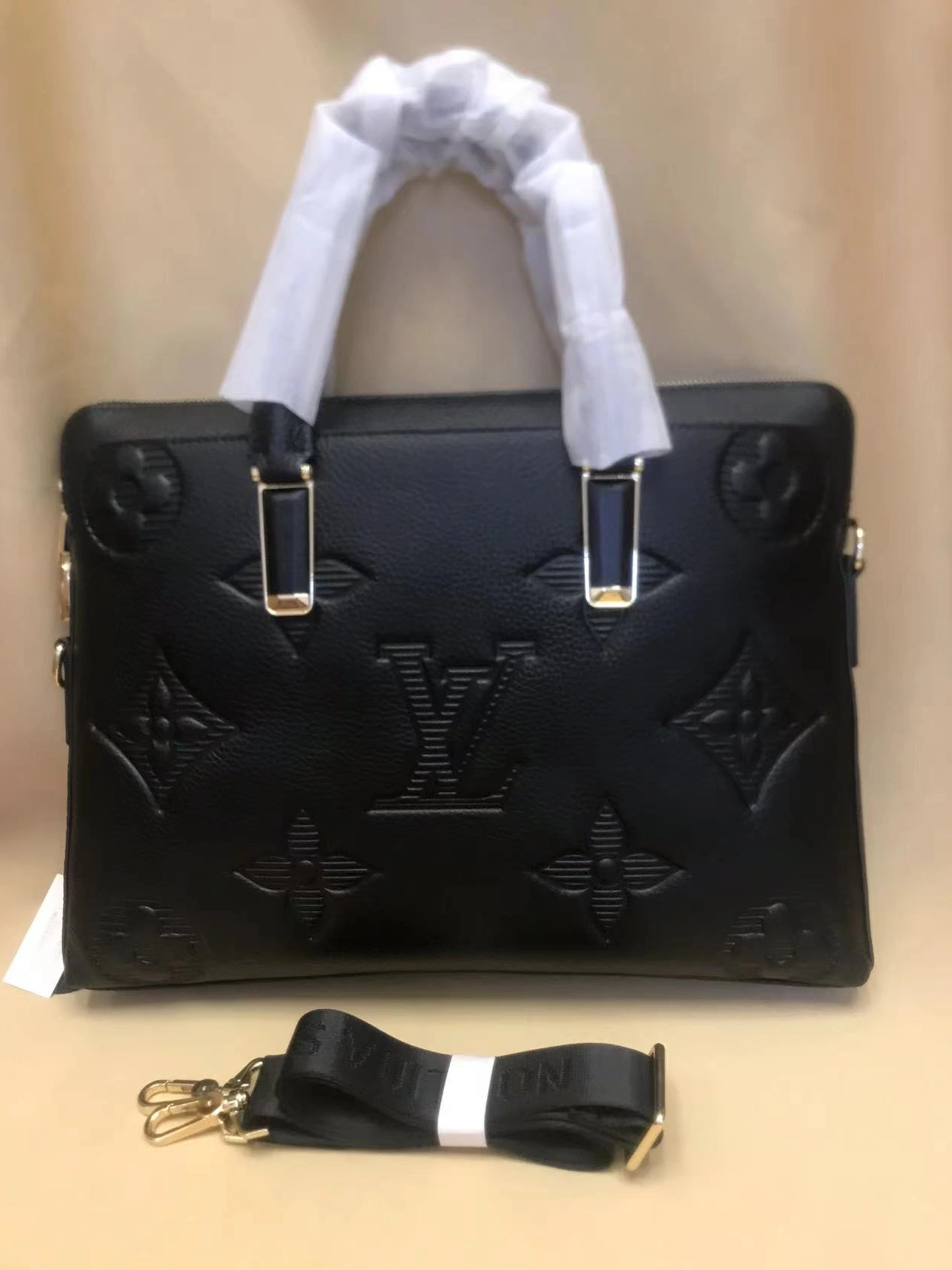 Fashionable 3613 Louis Vuitton AAA Man Handbags
