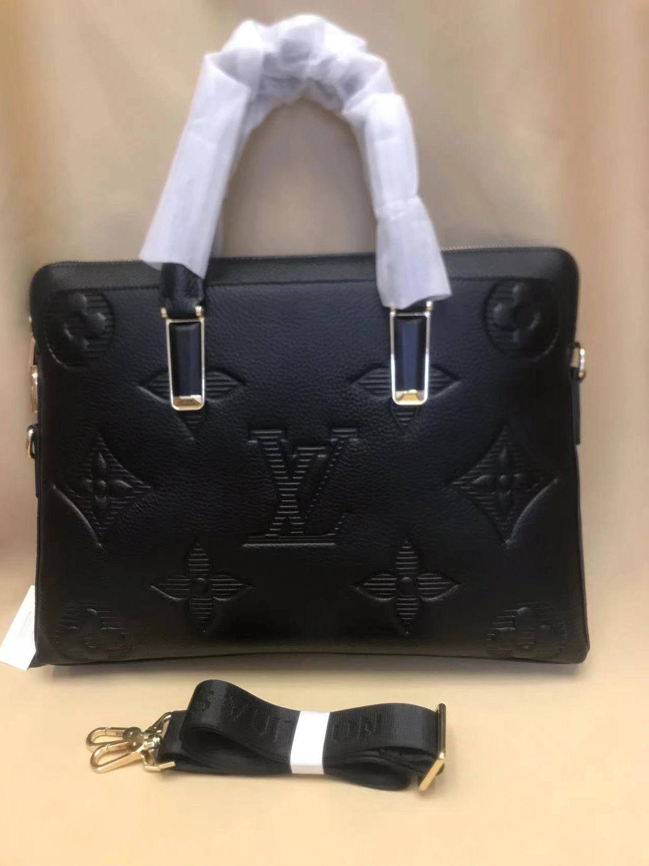 Fashionable 3613 Louis Vuitton AAA Man Handbags