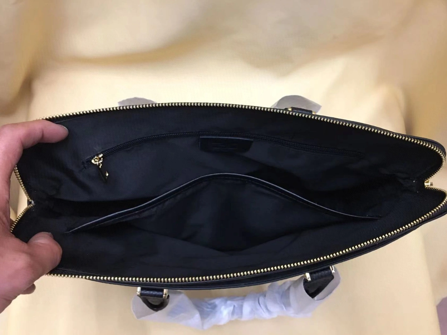 Fashionable 3613 Louis Vuitton AAA Man Handbags