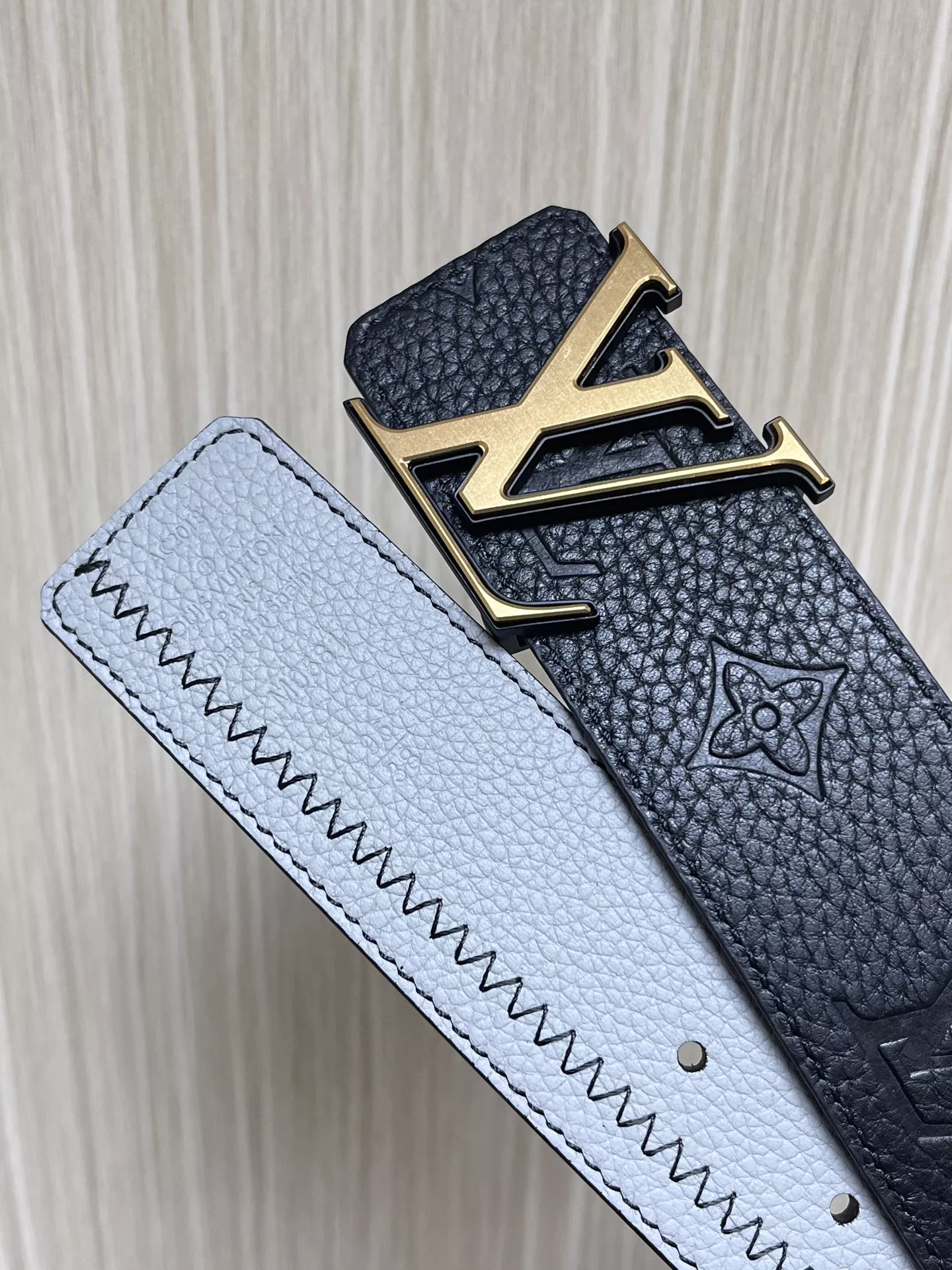 Fashionable 3936 Louis Vuitton AAA Quality Belts In 4.0cm For Men