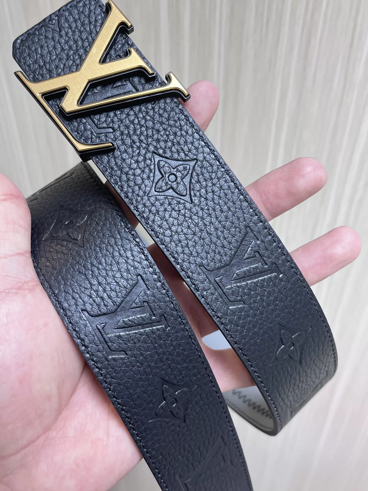Fashionable 3936 Louis Vuitton AAA Quality Belts In 4.0cm For Men