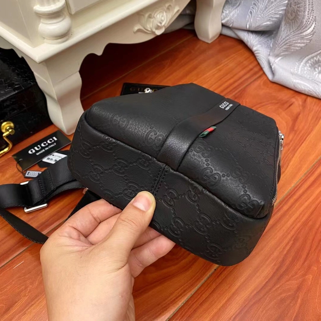 Fashionable 3991 Gucci AAA Man Messenger Bags