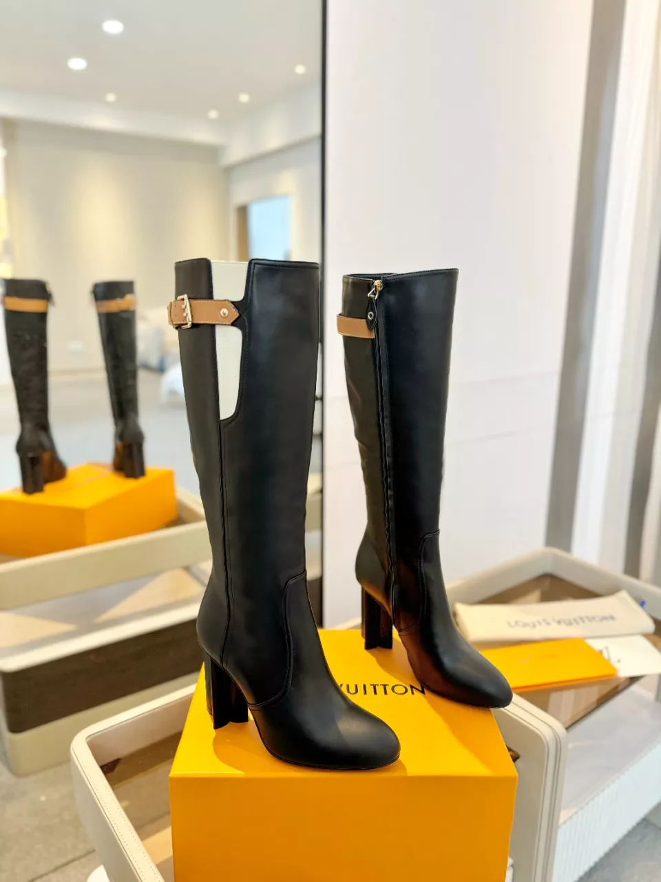 Fashionable 4111 Louis Vuitton Boots For Women