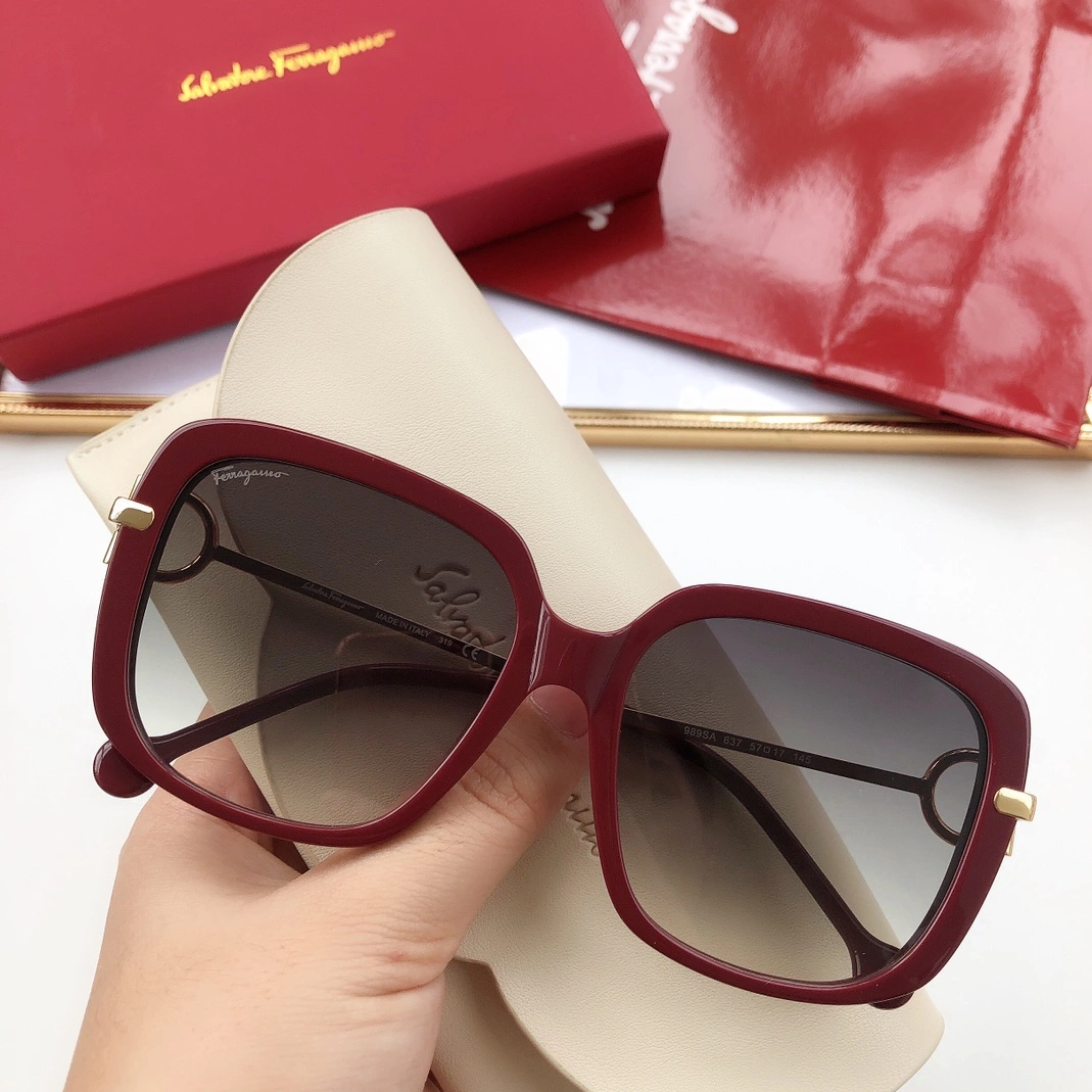 Fashionable 4124 Salvatore Ferragamo AAA Quality Sunglasses