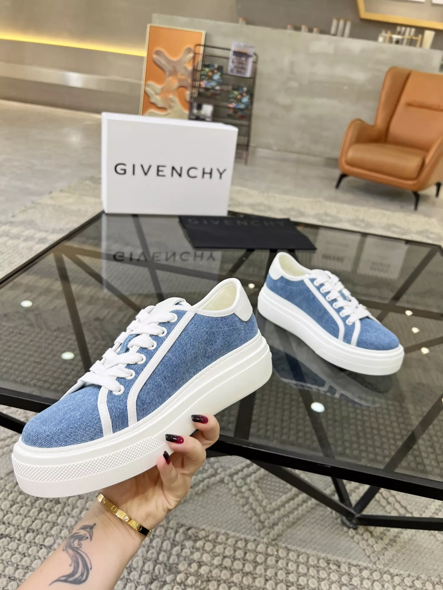 Fashionable 4221 Givenchy Casual Shoes For Men