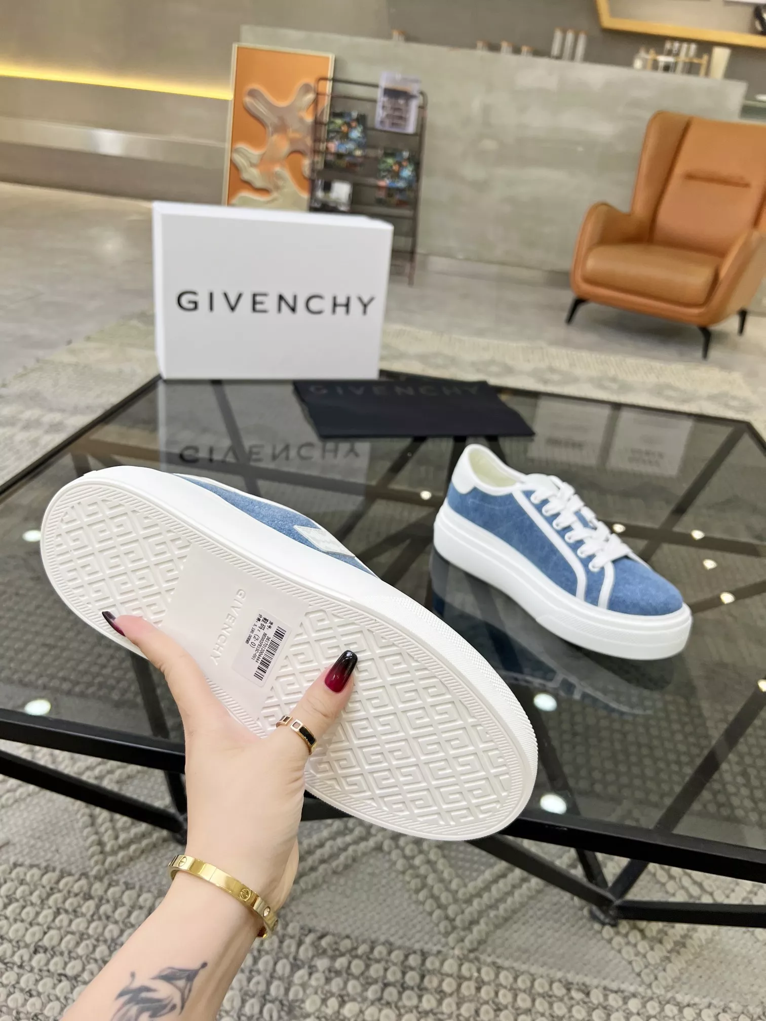 Fashionable 4221 Givenchy Casual Shoes For Men