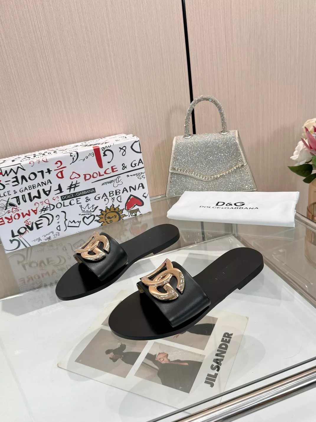 Fashionable 4287 Dolce & Gabbana D&G Slippers For Women