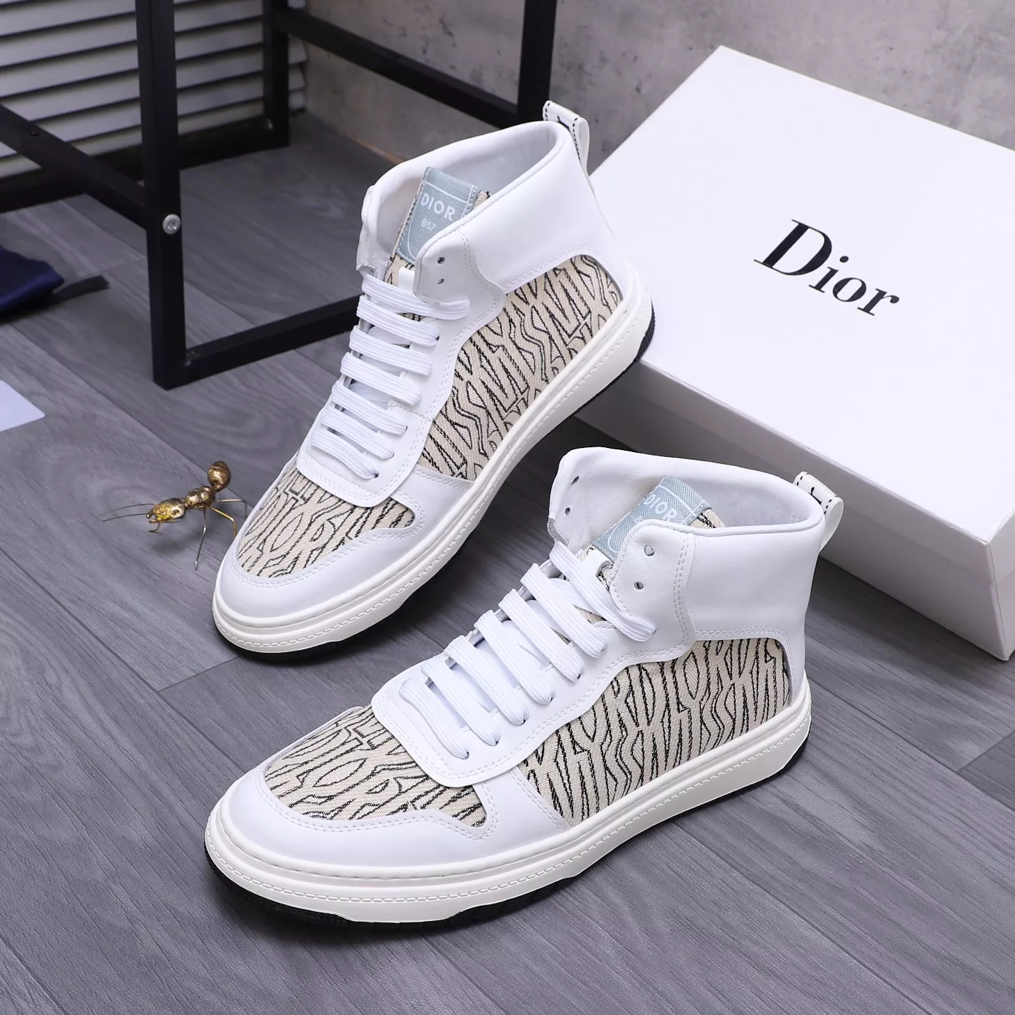 Fashionable 4304 Christian Dior High Top Shoes For Men
