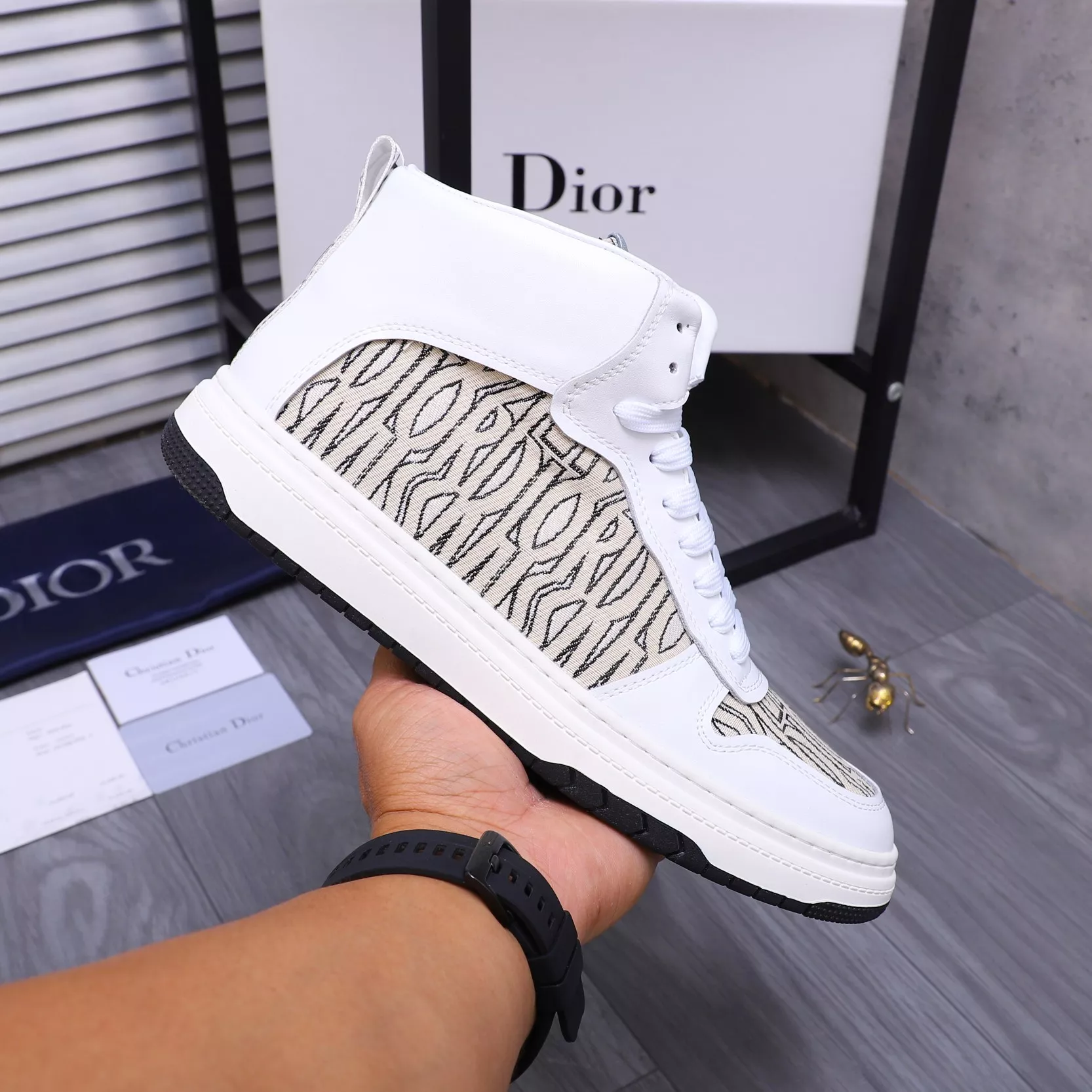 Fashionable 4304 Christian Dior High Top Shoes For Men