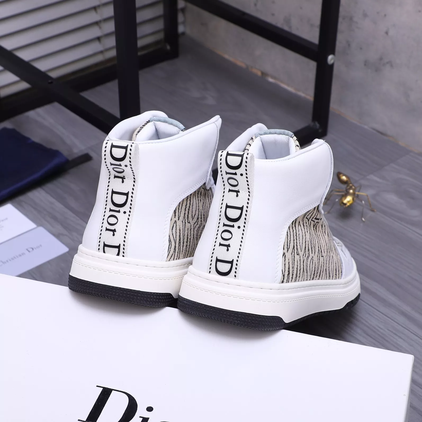 Fashionable 4304 Christian Dior High Top Shoes For Men
