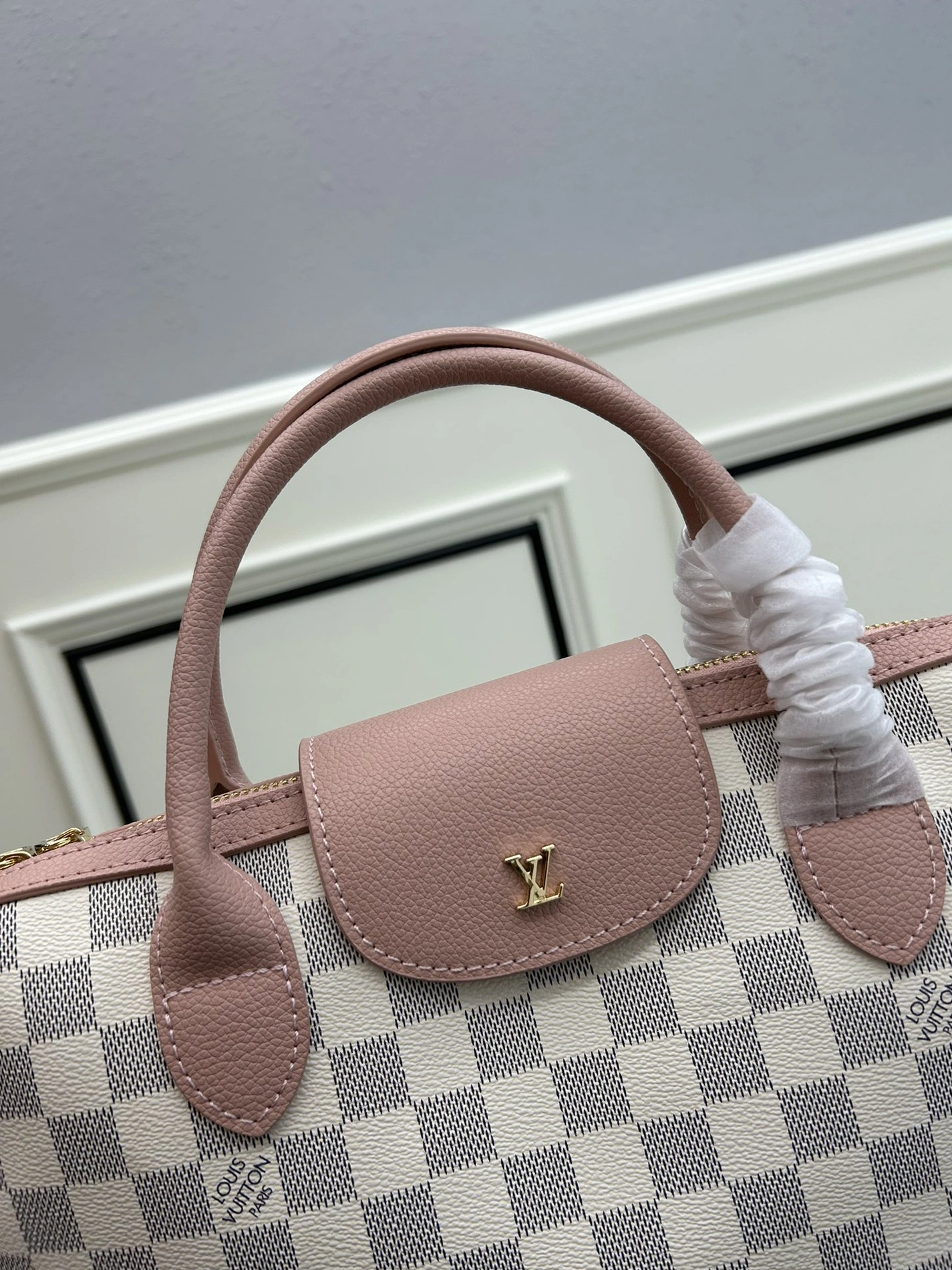 Fashionable 4628 Louis Vuitton AAA Quality Handbags For Women