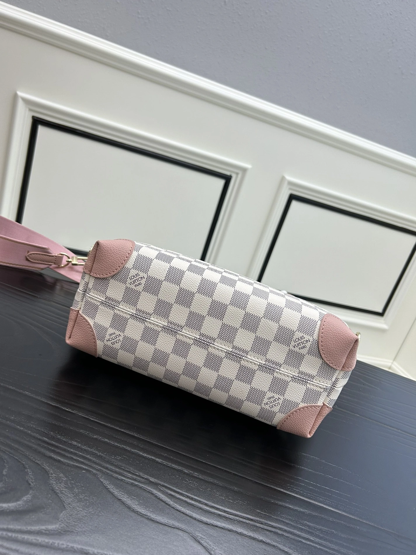 Fashionable 4628 Louis Vuitton AAA Quality Handbags For Women