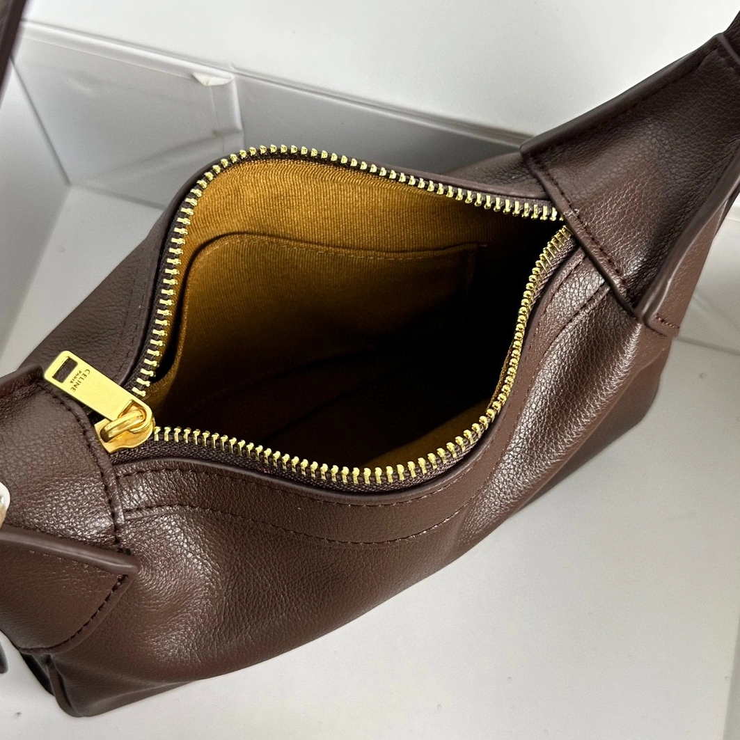 Fashionable 4813 Celine AAA Quality Shoulder Bags For Women