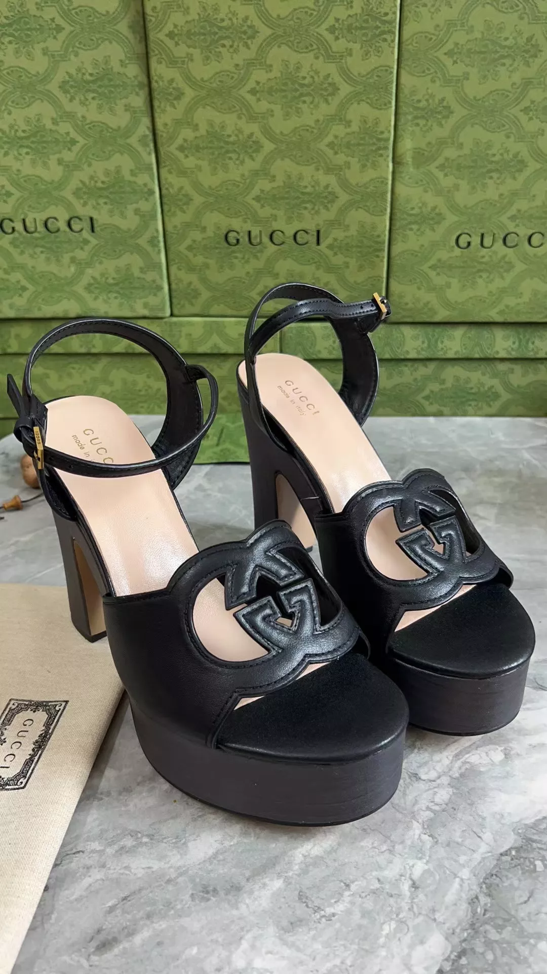Fashionable 4861 Gucci Sandal For Women