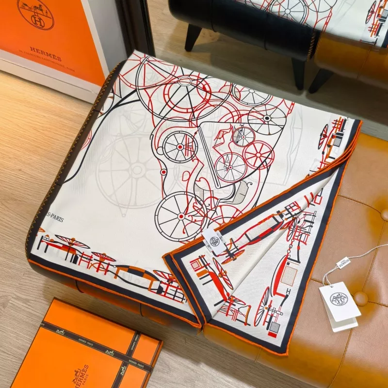 Fashionable 4951 Hermes Silk Squares