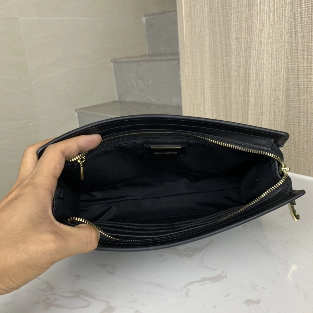 Fashionable 5052 Louis Vuitton AAA Man Wallets