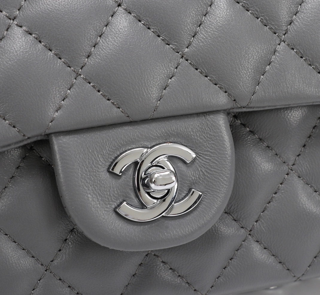 Fashionable 5130 Chanel AAA Quality Messenger Bags For Women