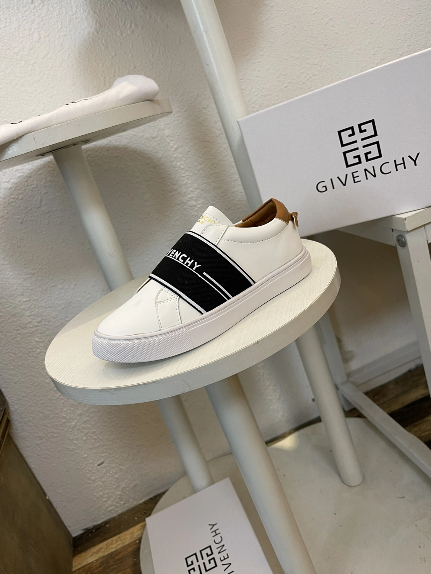 Fashionable 5133 Givenchy Kids Shoes For Kids