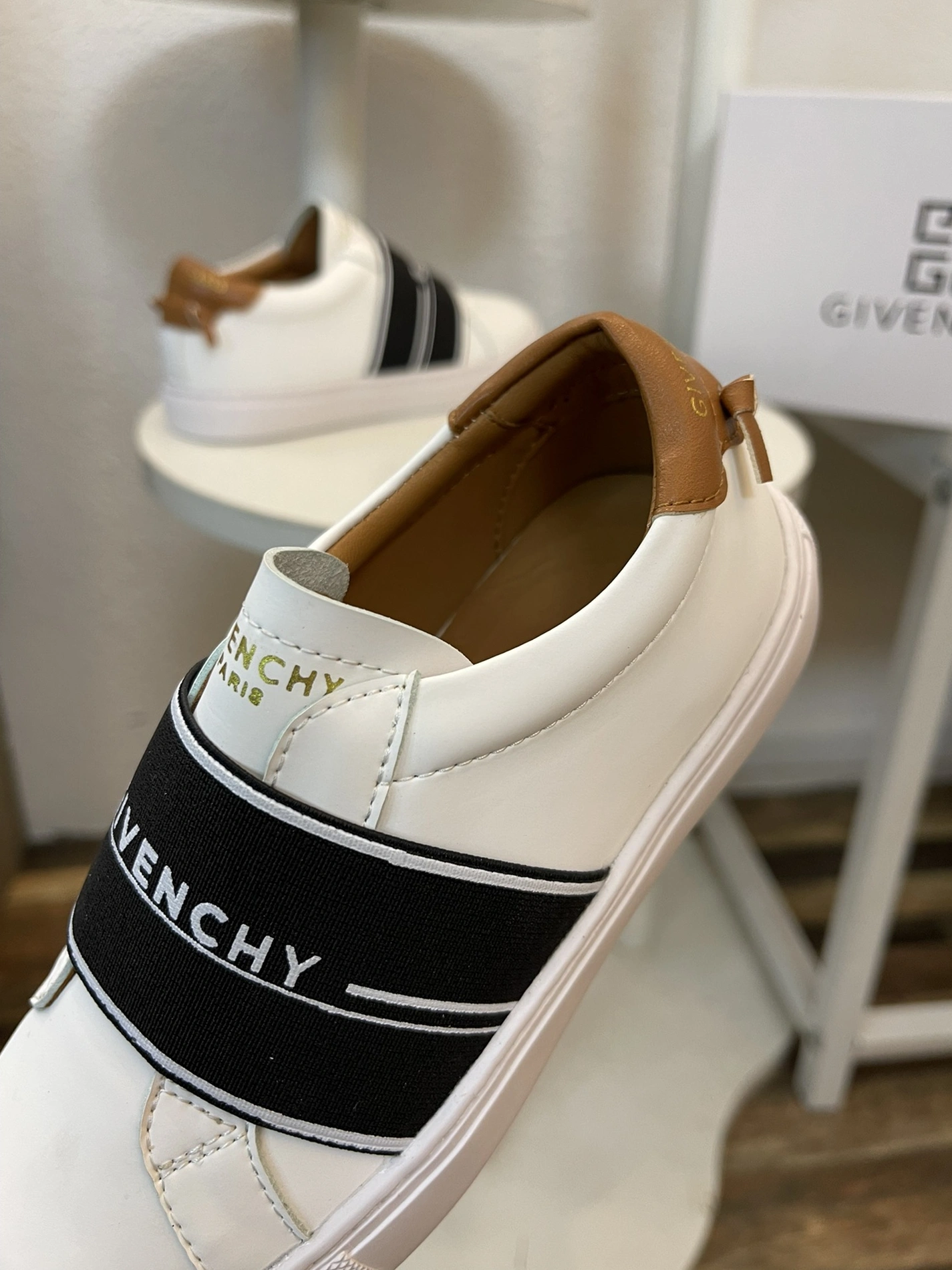 Fashionable 5133 Givenchy Kids Shoes For Kids