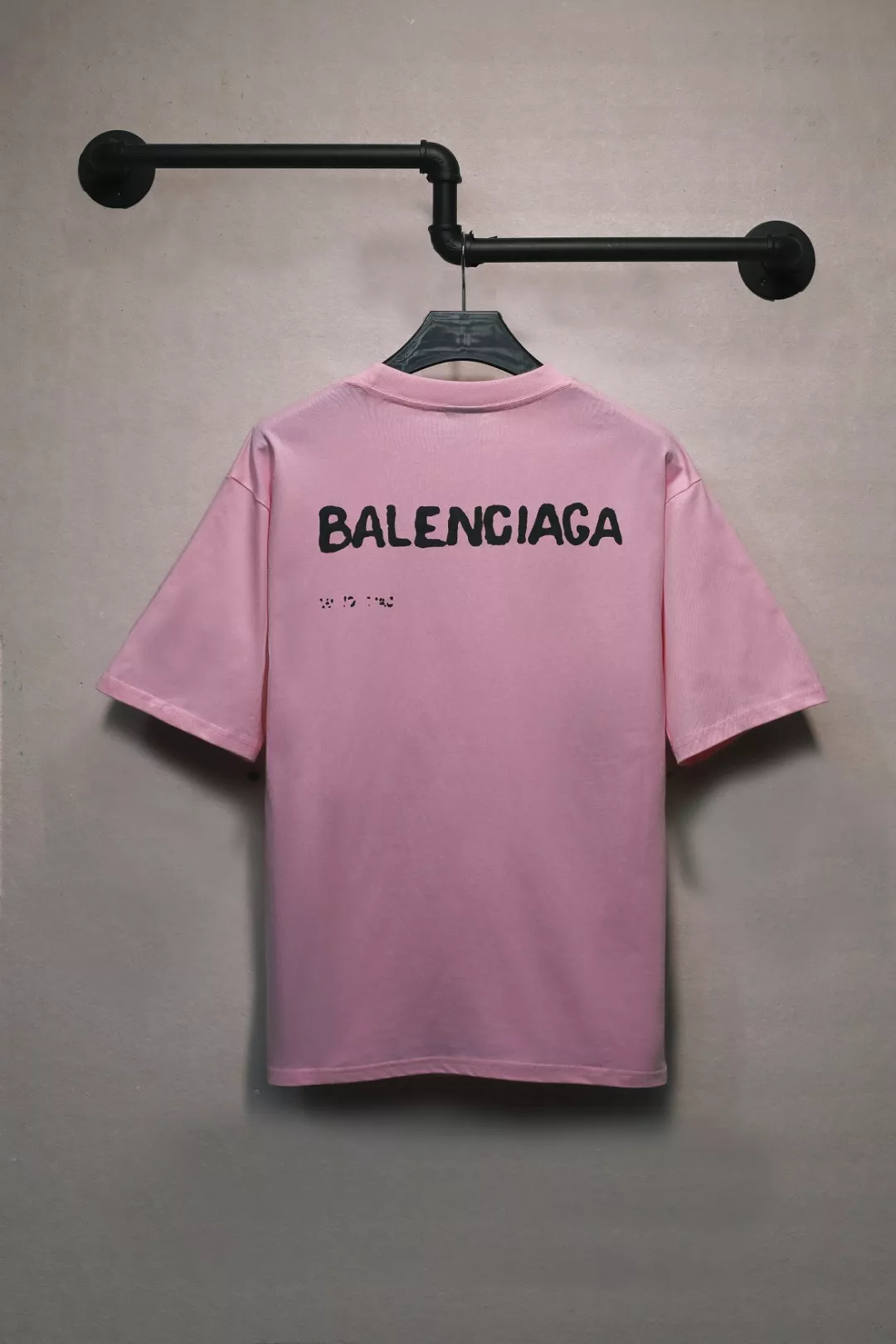 Fashionable 5228 Balenciaga T-Shirts Short Sleeved For Unisex