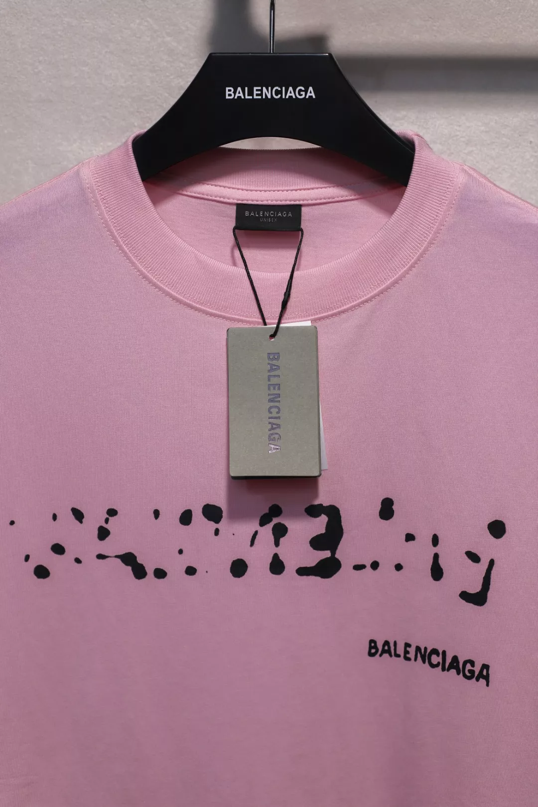 Fashionable 5228 Balenciaga T-Shirts Short Sleeved For Unisex