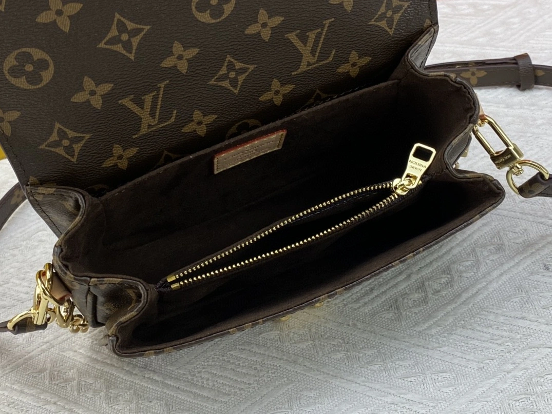 Fashionable 5268 Louis Vuitton AAA Quality Messenger Bags For Women