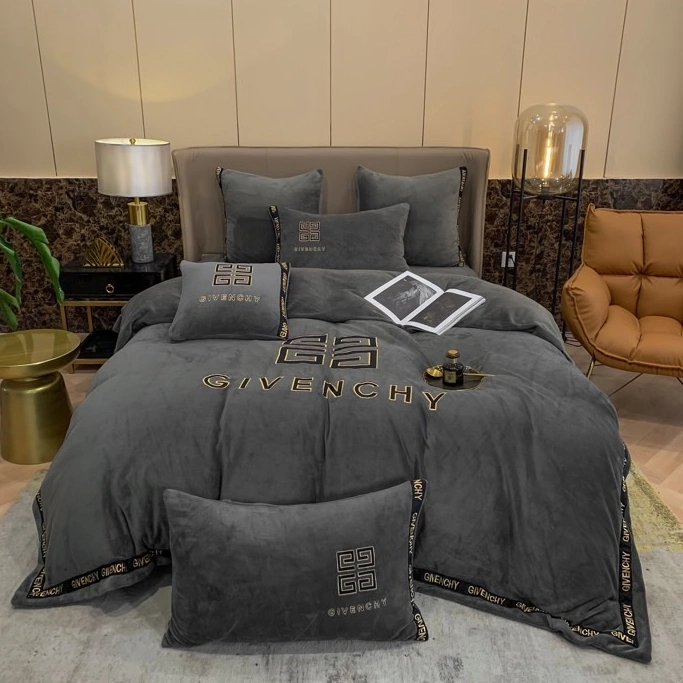 Fashionable 5317 Givenchy Bedding