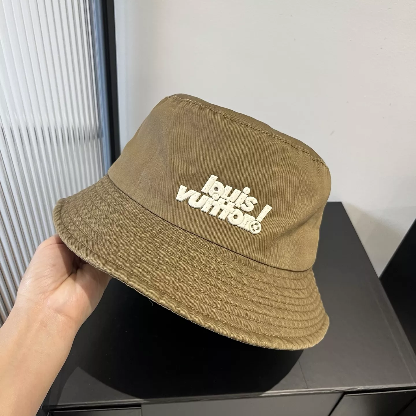 Fashionable 5452 Louis Vuitton LV Caps