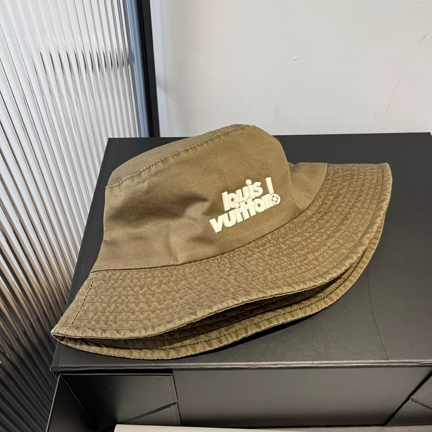 Fashionable 5452 Louis Vuitton LV Caps