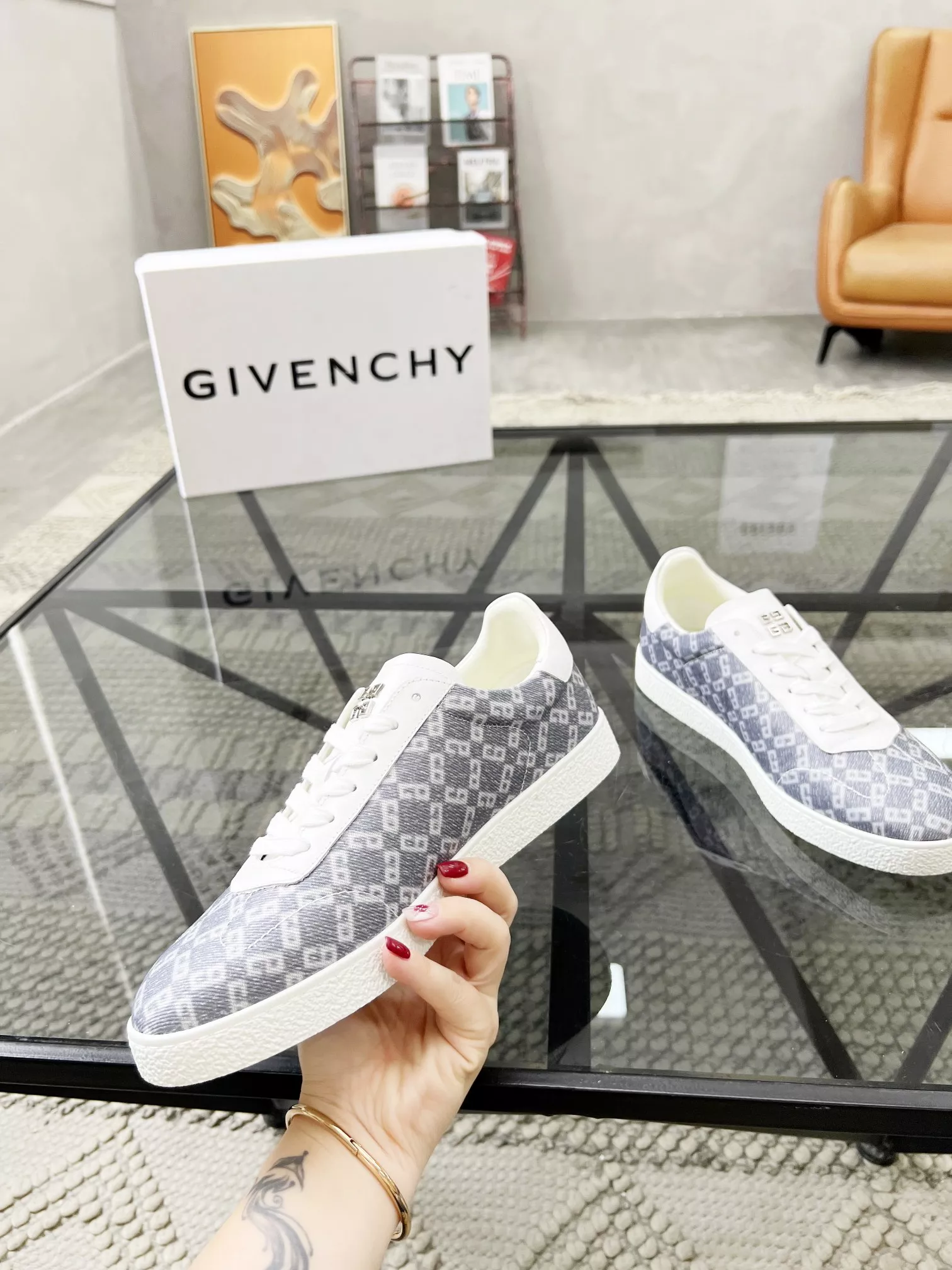 Fashionable 5646 Givenchy Casual Shoes For Men