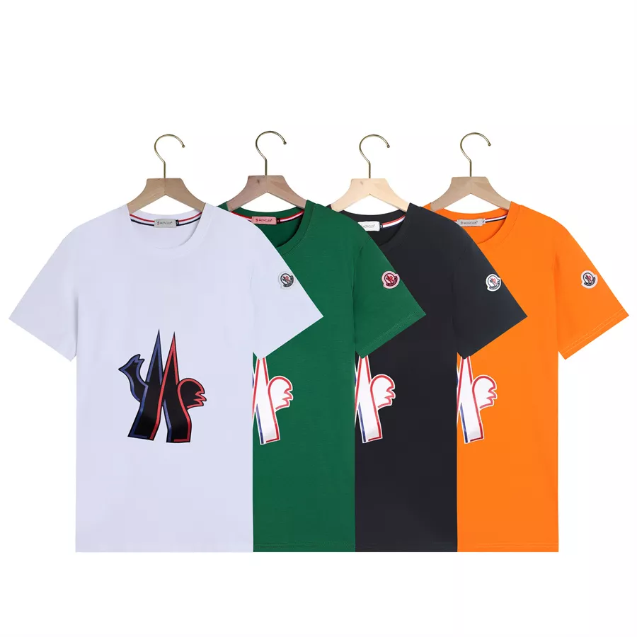 Fashionable 5715 Moncler T-Shirts Short Sleeved For Men
