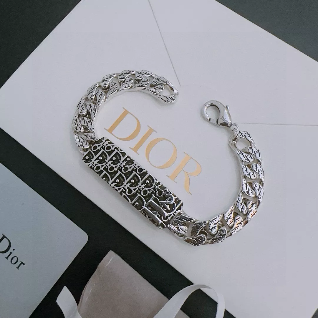 Fashionable 578 Christian Dior Bracelets