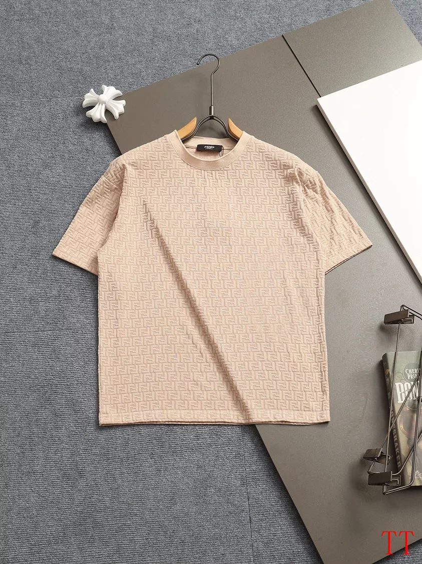 Fashionable 5800 Fendi T-Shirts Short Sleeved For Unisex