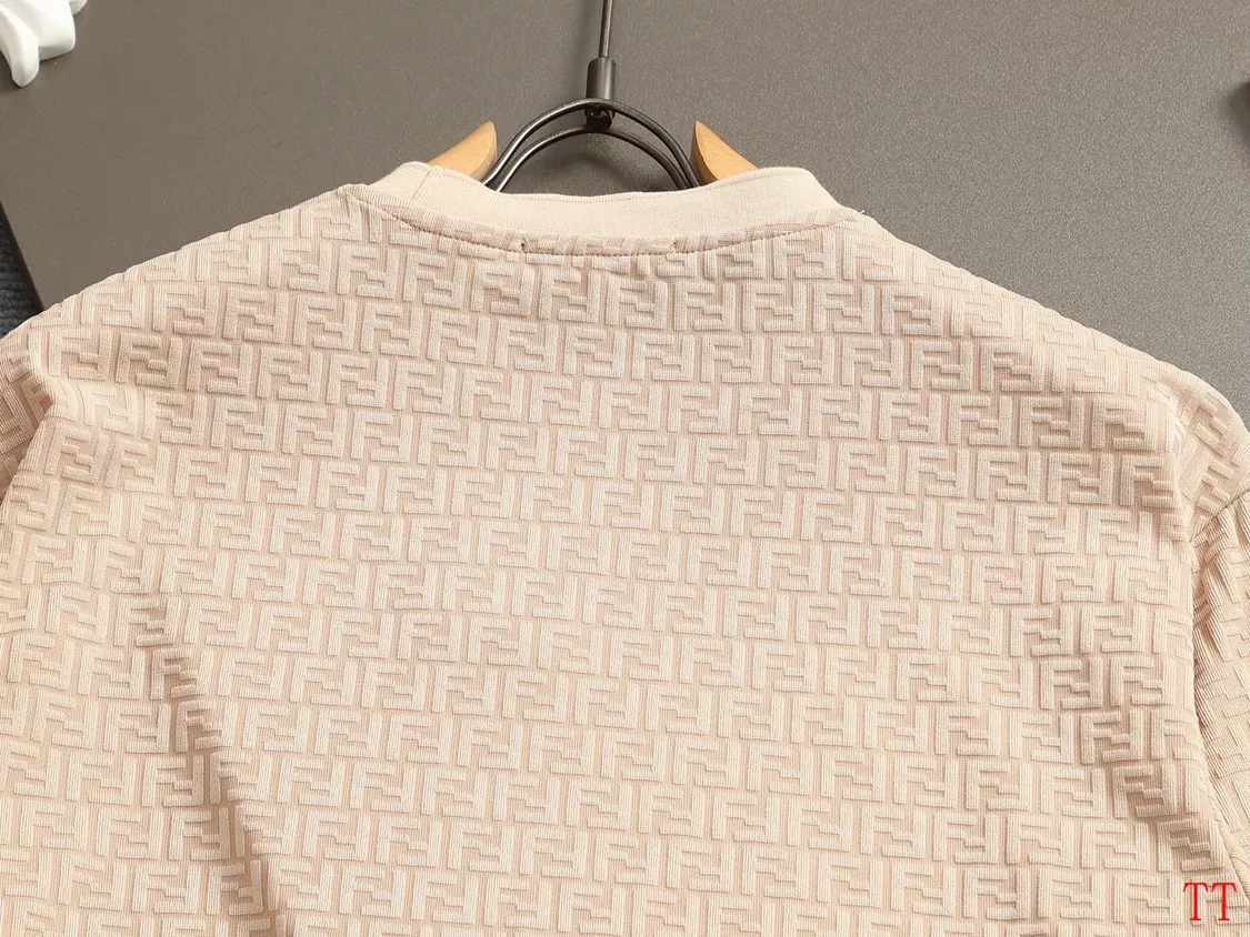 Fashionable 5800 Fendi T-Shirts Short Sleeved For Unisex