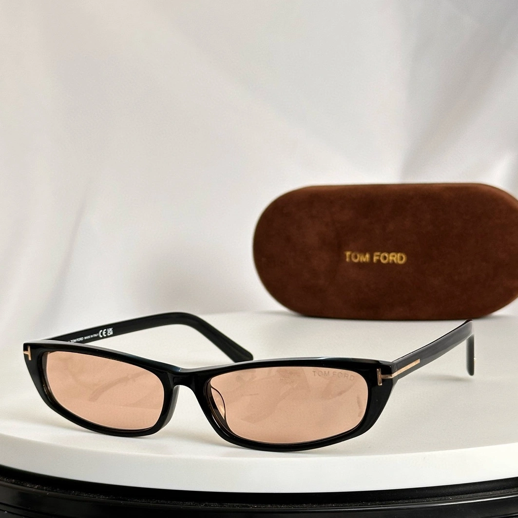 Fashionable 5873 Tom Ford AAA Quality Sunglasses
