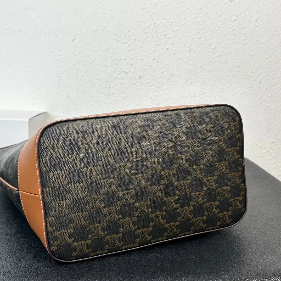 Fashionable 5886 Celine AAA Quality Shoulder Bags For Women