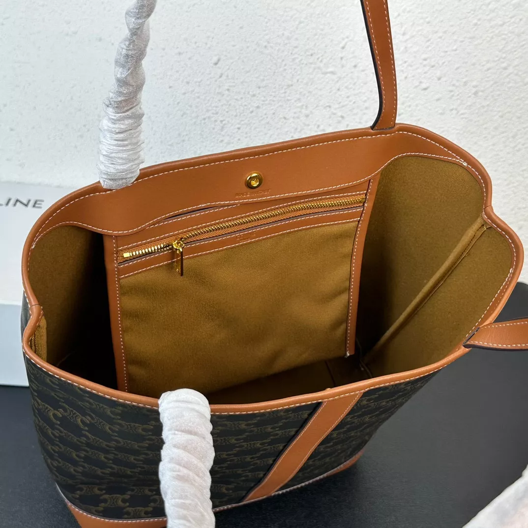 Fashionable 5886 Celine AAA Quality Shoulder Bags For Women