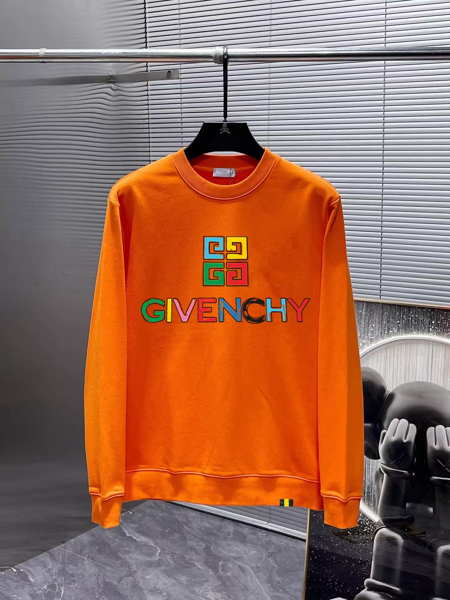 Fashionable 6002 Givenchy Hoodies Long Sleeved For Men