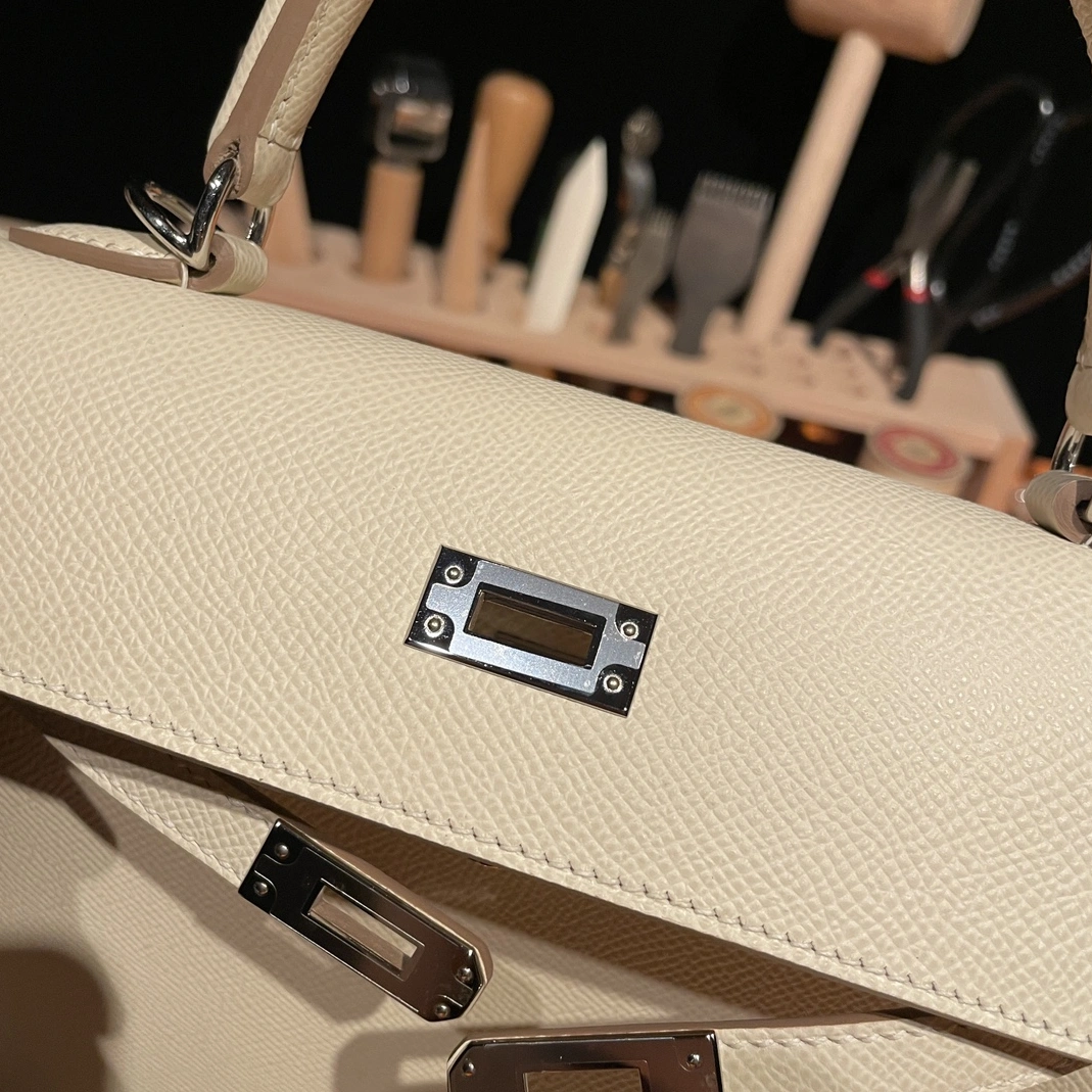 Fashionable 6094 Hermes AAA Quality Handbags In Silver For Women