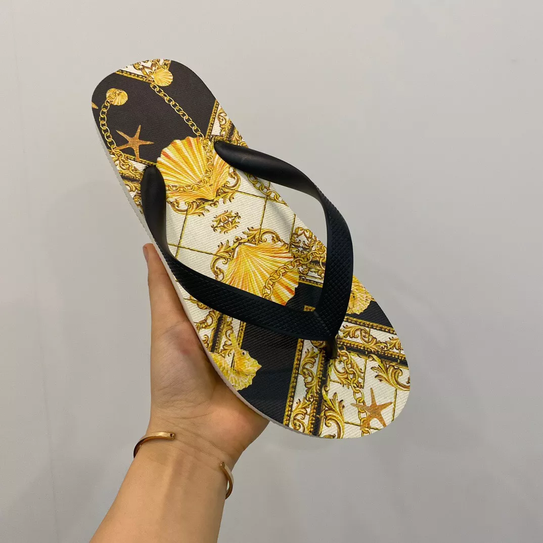 Fashionable 6261 Versace Slippers For Women