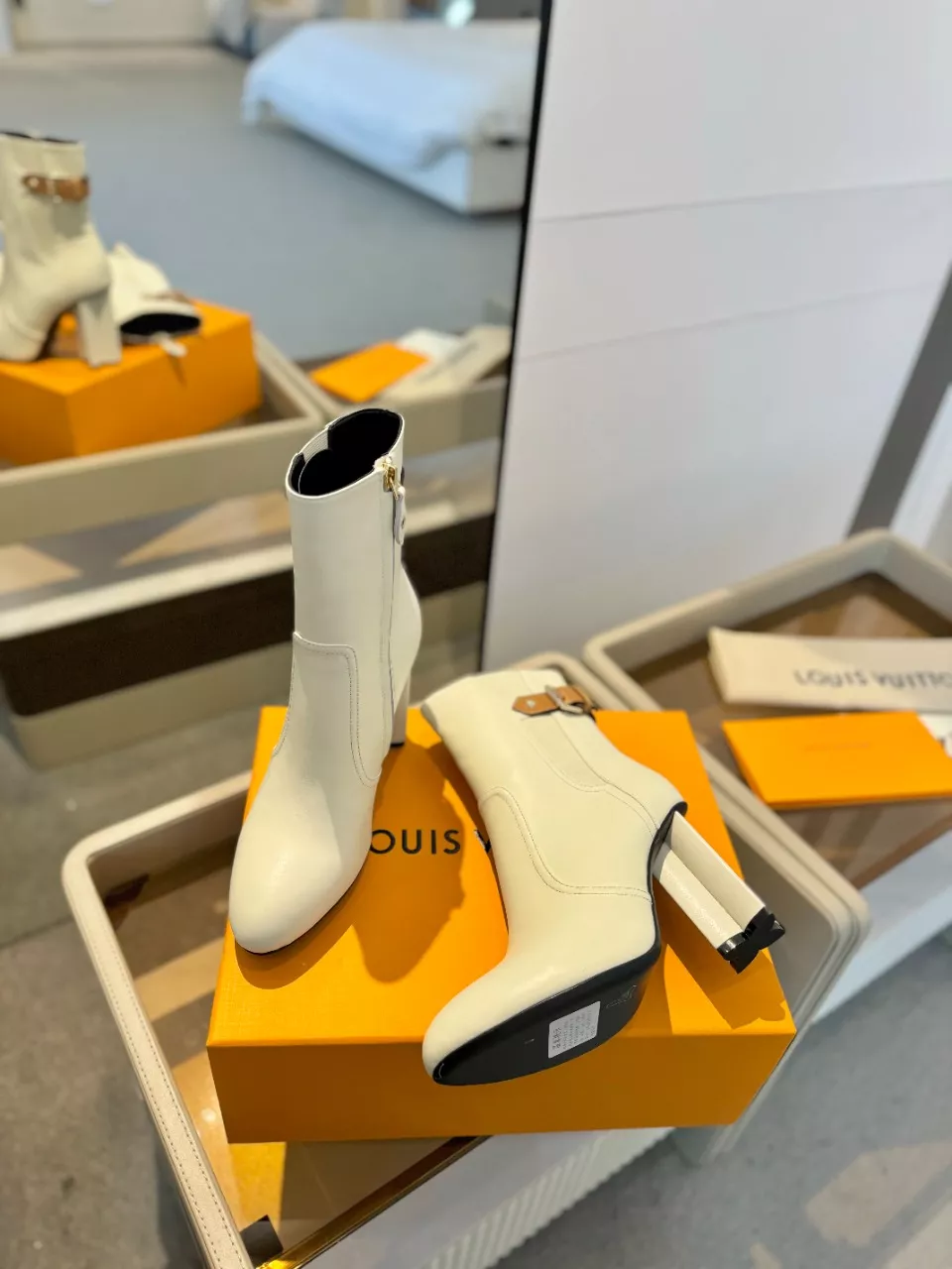 Fashionable 633 Louis Vuitton Boots For Women