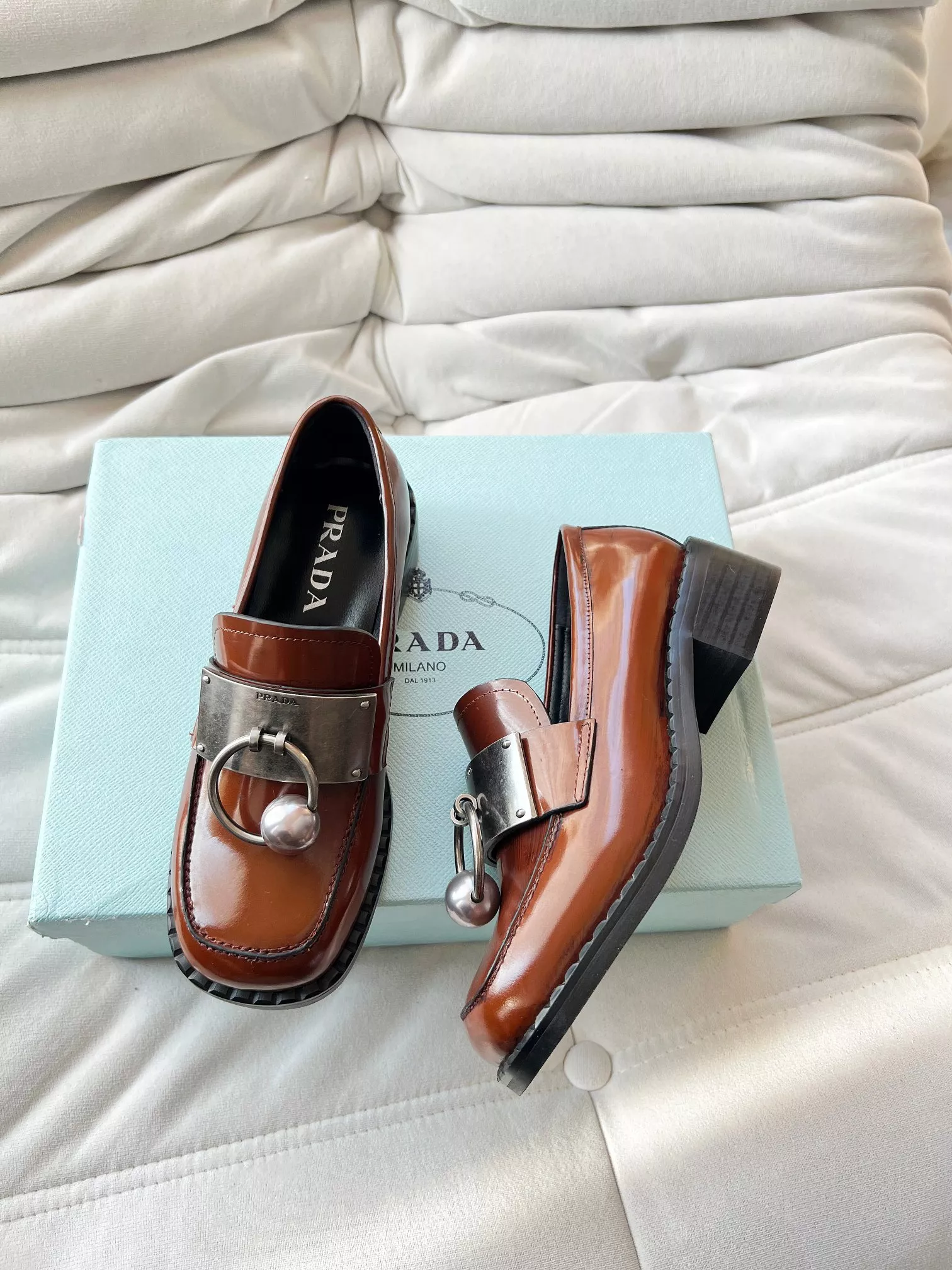 Fashionable 6438 Prada Leather Shoes For Women