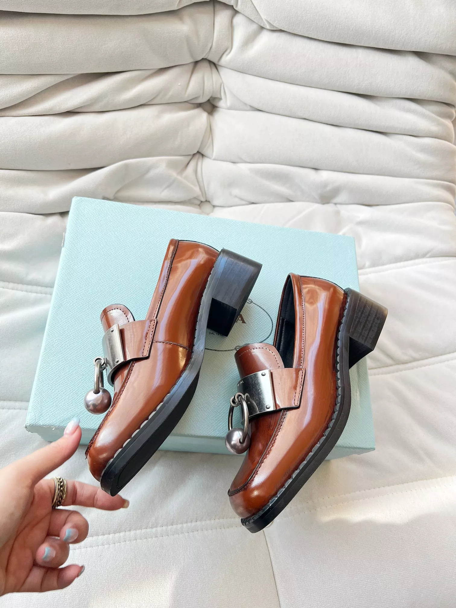 Fashionable 6438 Prada Leather Shoes For Women